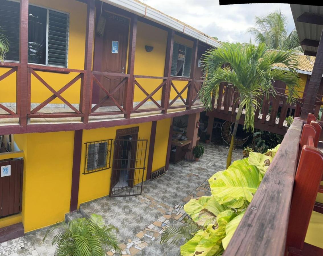 Hotel Bahia Tela Eksteriør billede